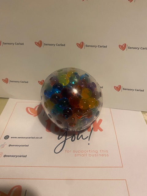 NeeDoh Squeezy Peezy