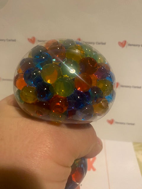 NeeDoh Squeezy Peezy