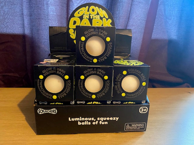 Scrunchems Flow in the Dark